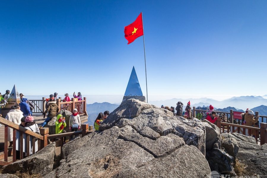 Sapa – Fansipan – Yên Tử – Hạ Long – Tràng An – Bái Đính – Hà Nội